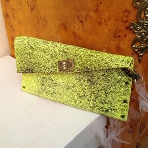 Leather handbag custom